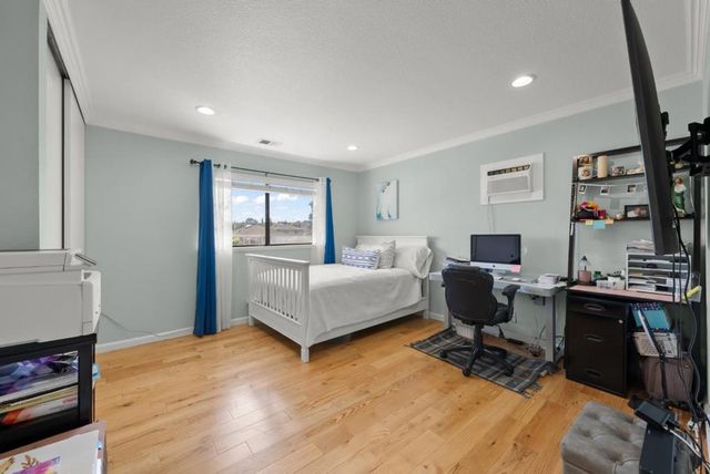 5274 Sunny Orchard Lane, San Jose, CA 95135