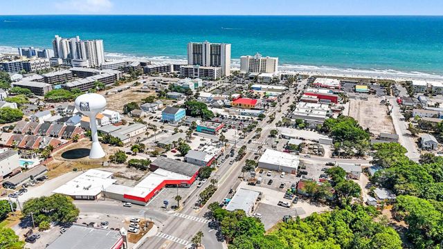 618 3rd Ave S Apt 3A, North Myrtle Beach, SC 29582
