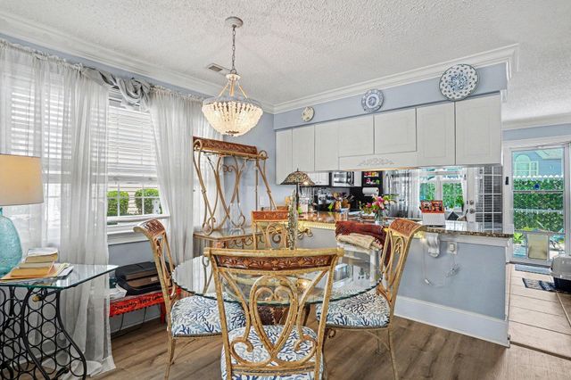 618 3rd Ave S Apt 3A, North Myrtle Beach, SC 29582
