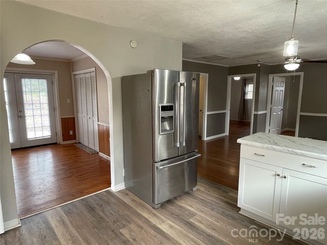 121 Randolph Road, Dallas, NC 28034