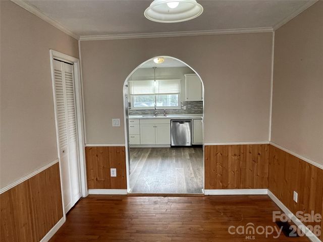 121 Randolph Road, Dallas, NC 28034