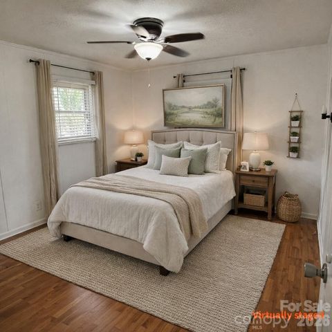 121 Randolph Road, Dallas, NC 28034