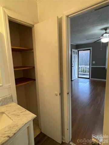 121 Randolph Road, Dallas, NC 28034