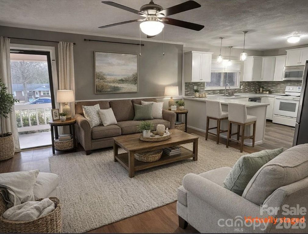 121 Randolph Road, Dallas, NC 28034