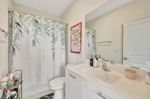 12227 NW 23rd Path, Miami, FL 33167