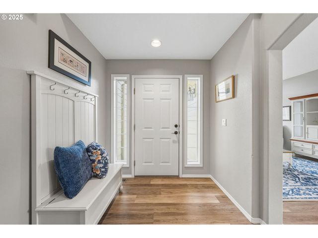 3075 Ne 4TH Ave, Hillsboro, OR 97124