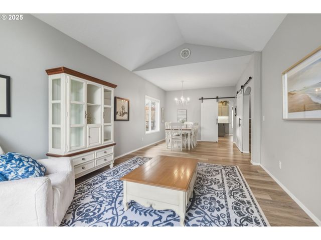 3075 Ne 4TH Ave, Hillsboro, OR 97124