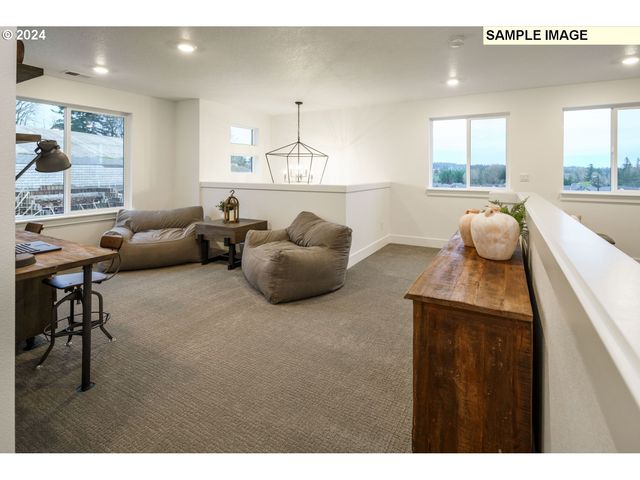 12465 Sw Trask St, Beaverton, OR 97007
