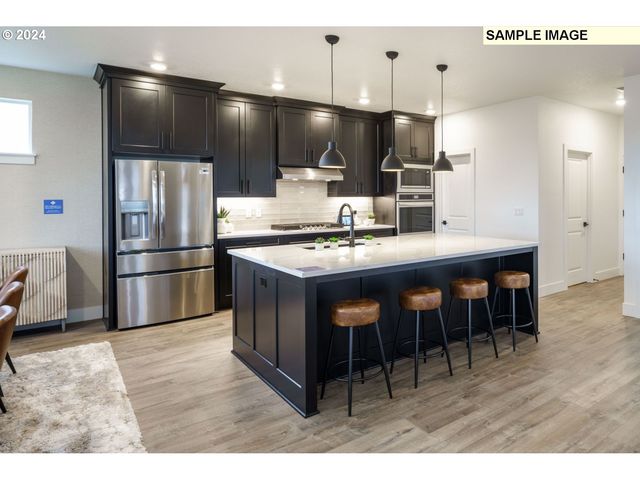 12465 Sw Trask St, Beaverton, OR 97007