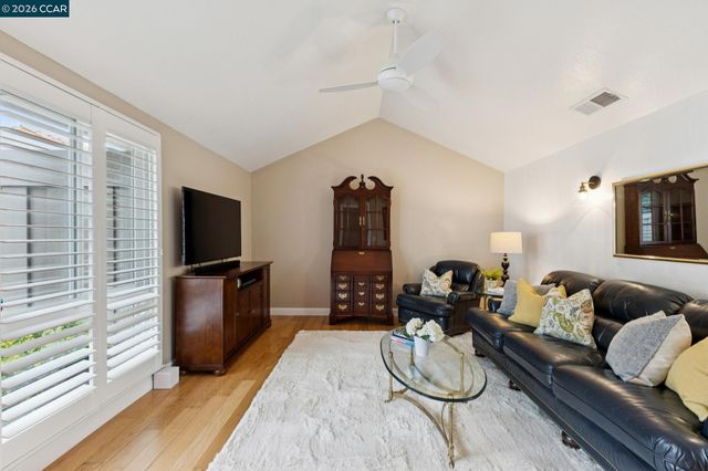 1421 Calle Enrique, Pleasanton, CA 94566