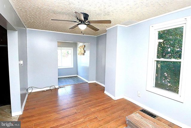 12161 BROAD STREET, Waynesboro, PA 17268