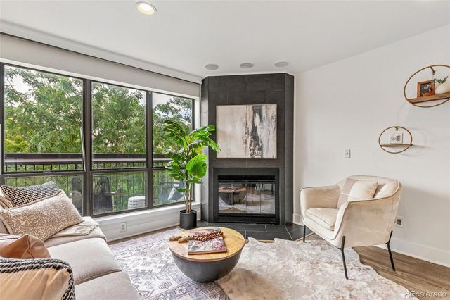 2102 W 31st Avenue, Denver, CO 80211