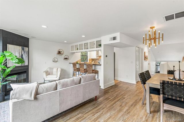 2102 W 31st Avenue, Denver, CO 80211