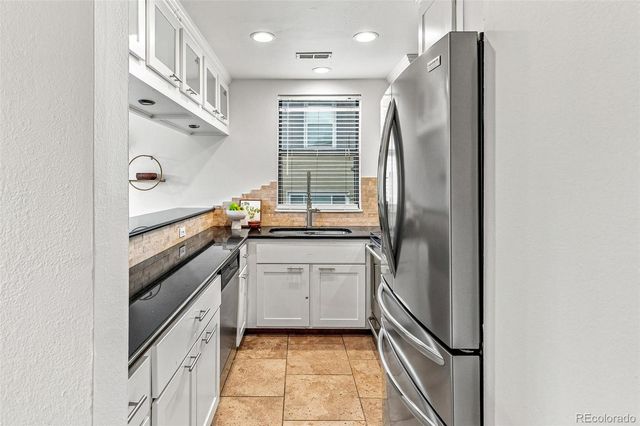 2102 W 31st Avenue, Denver, CO 80211