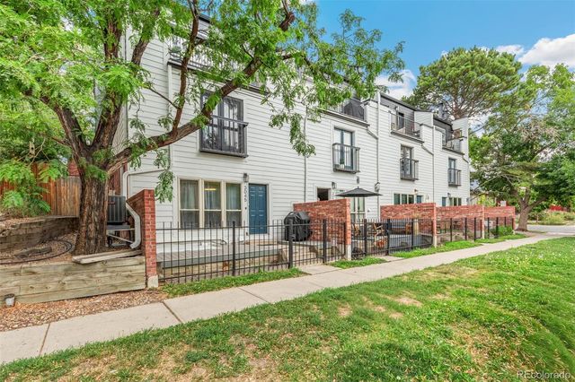 2102 W 31st Avenue, Denver, CO 80211