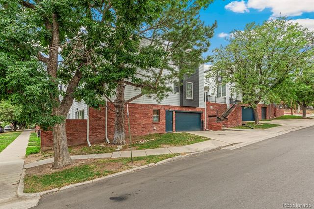 2102 W 31st Avenue, Denver, CO 80211