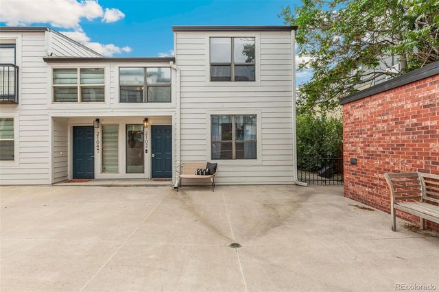 2102 W 31st Avenue, Denver, CO 80211
