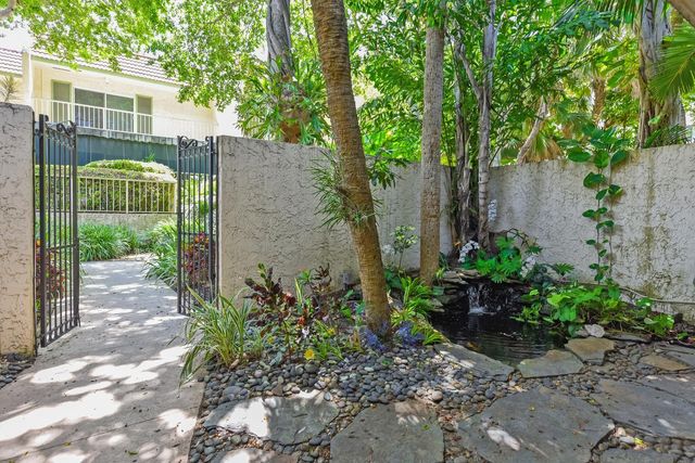 1172 Hillsboro Mile 2-4, Hillsboro Beach, FL 33062