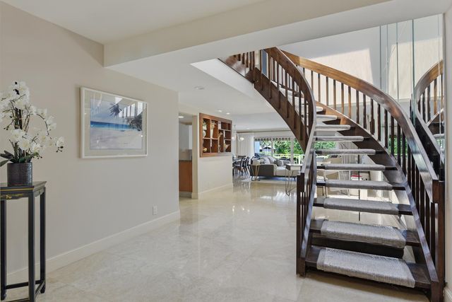 1172 Hillsboro Mile 2-4, Hillsboro Beach, FL 33062