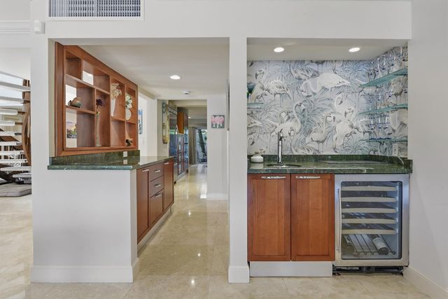 1172 Hillsboro Mile 2-4, Hillsboro Beach, FL 33062