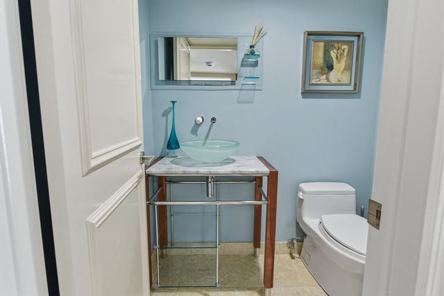 1172 Hillsboro Mile 2-4, Hillsboro Beach, FL 33062