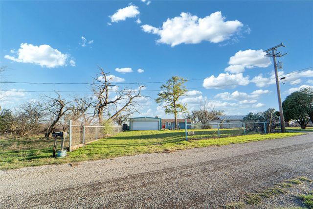 6983 County Road 304, Breckenridge, TX 76424