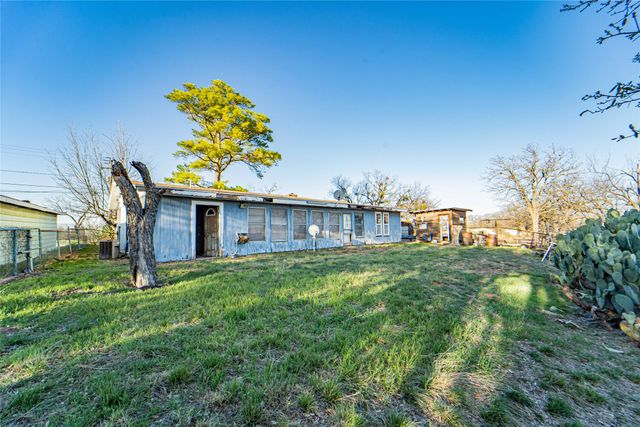 6983 County Road 304, Breckenridge, TX 76424