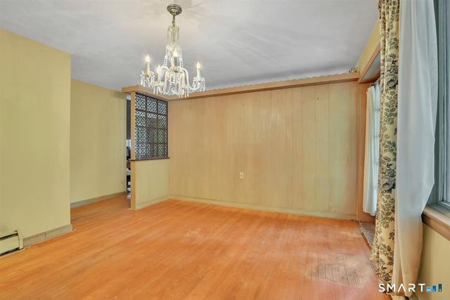 47 May Street, Bristol, CT 06010