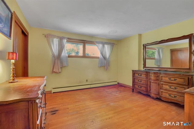 47 May Street, Bristol, CT 06010