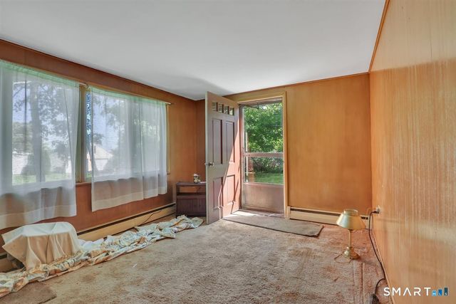 47 May Street, Bristol, CT 06010