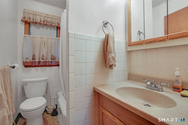 47 May Street, Bristol, CT 06010