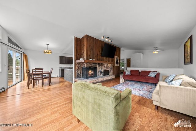 10845 Anvik Circle, Eagle River, AK 99577