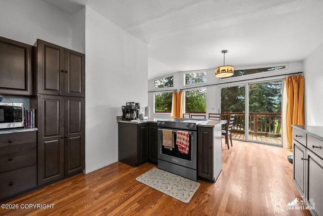 10845 Anvik Circle, Eagle River, AK 99577