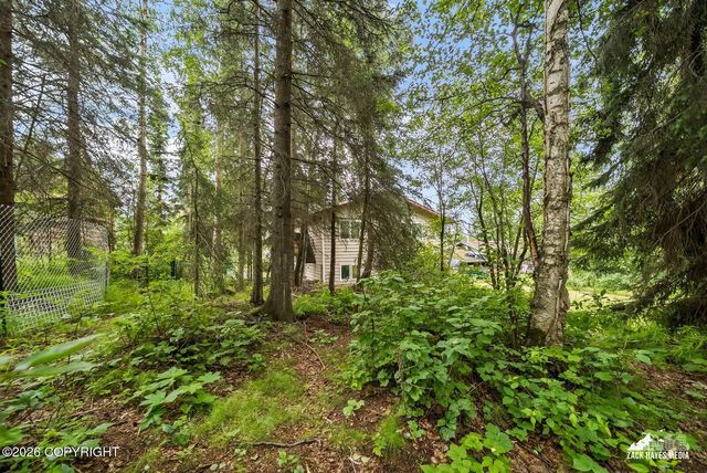 10845 Anvik Circle, Eagle River, AK 99577