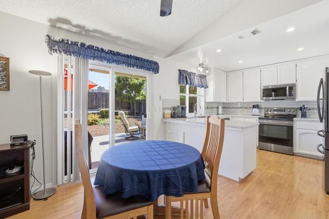 104 Palabra, Folsom, CA 95630