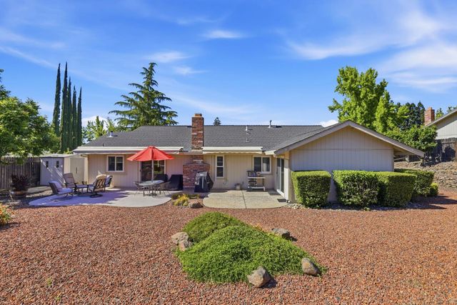 104 Palabra, Folsom, CA 95630