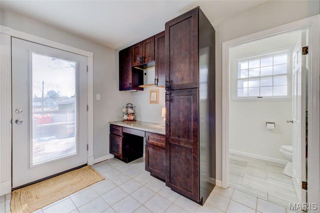 7132 Lindenwood Place, St Louis, MO 63109