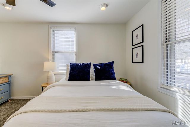 7132 Lindenwood Place, St Louis, MO 63109