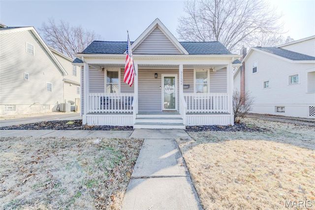 7132 Lindenwood Place, St Louis, MO 63109