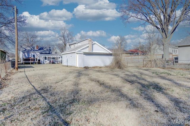 7132 Lindenwood Place, St Louis, MO 63109