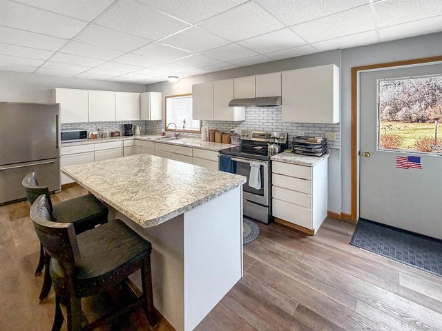 S1753 Menchoff Road, Reedsburg, WI 53959