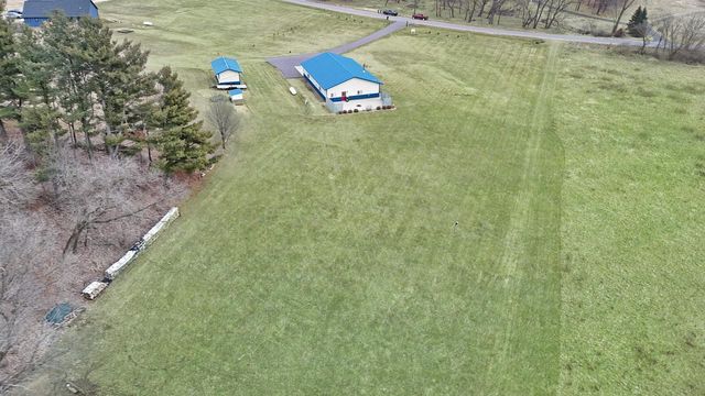 S1753 Menchoff Road, Reedsburg, WI 53959