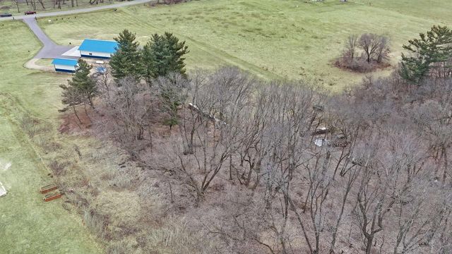 S1753 Menchoff Road, Reedsburg, WI 53959