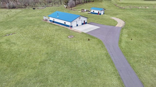 S1753 Menchoff Road, Reedsburg, WI 53959