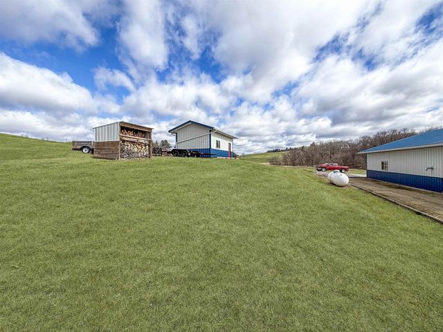 S1753 Menchoff Road, Reedsburg, WI 53959