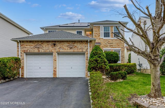 5 Osprey Court, Marlboro, NJ 07746