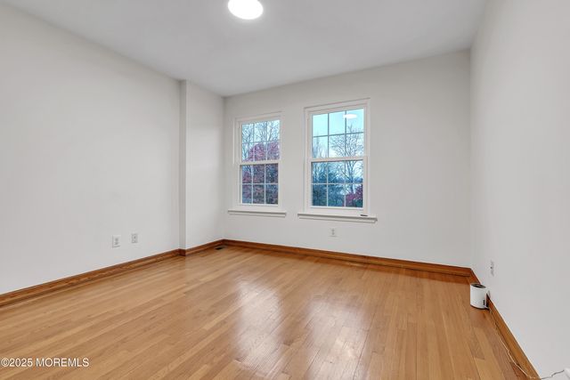 5 Osprey Court, Marlboro, NJ 07746