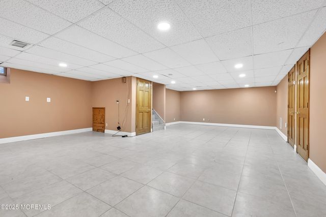 5 Osprey Court, Marlboro, NJ 07746