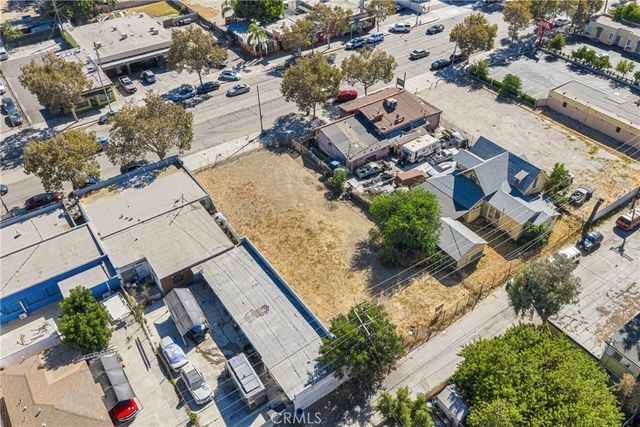 845 W Holt, Pomona, CA 91768