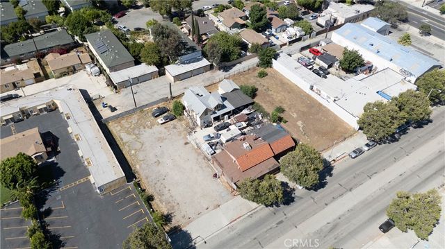 845 W Holt, Pomona, CA 91768